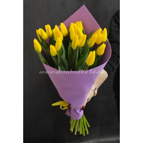 25 жёлтых тюльпанов в фоамиране